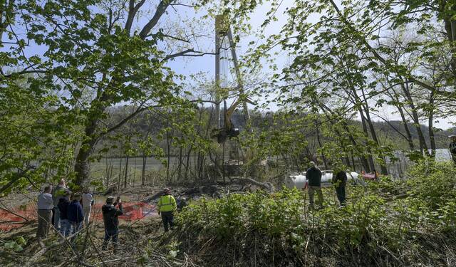 4996990_web1_VND-Excavatorfolo103-042922