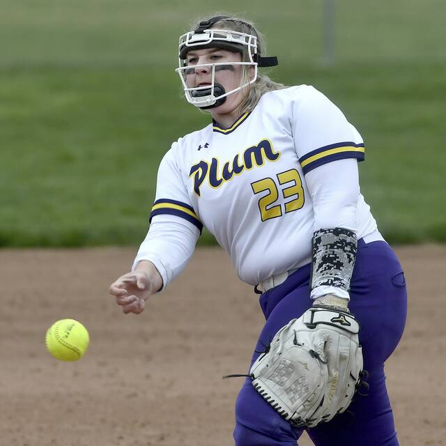 Plum softball team making final playoff push