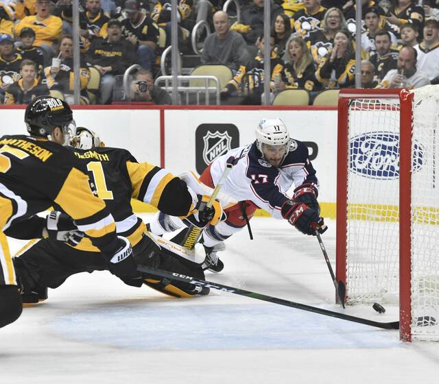 5008543_web1_ptr-PeguinsBlueJackets09-043022