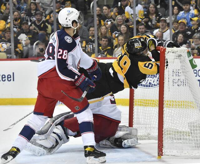 5008543_web1_ptr-PeguinsBlueJackets14-043022