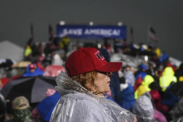 5025948_web1_gtr-trumpfair010-050722