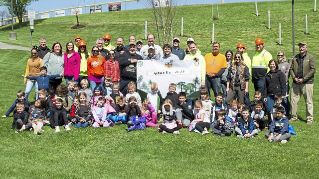 5033066_web1_bp-arborday-052622-5