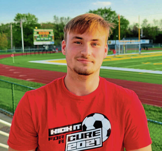 P-T’s Nate Schlessinger wins discus title at Baldwin Invitational