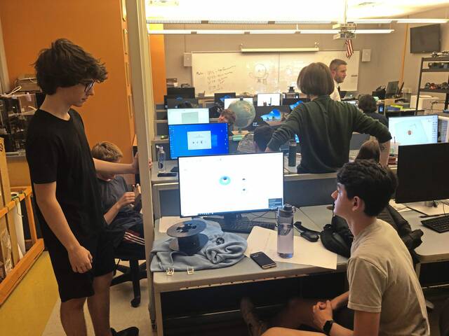 5046798_web1_SEW-QVrobotClasses3-052622