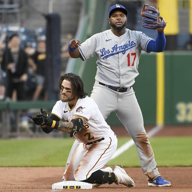 5056027_web1_ptr-BucsDodgers07-051022 5056027_web1_ptr-BucsDodgers07-051022