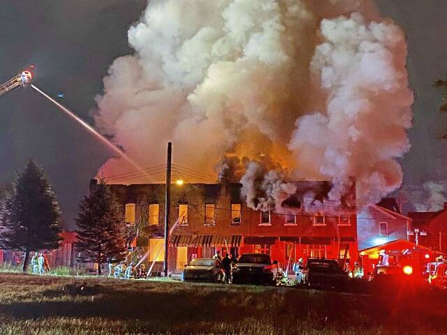 5068075_web1_ptr-braddockfire2-052022.jfif
