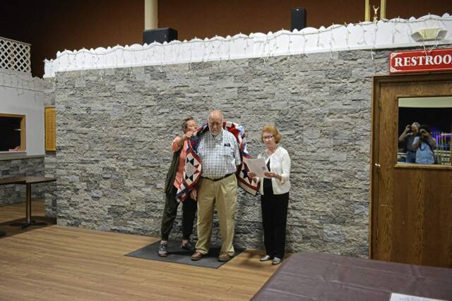 5077697_web1_gtr-jeanquilt101-051722 5077697_web1_gtr-jeanquilt101-051722