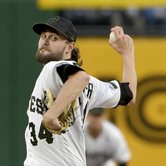5081154_web1_ptr-BucsRockies02-052422