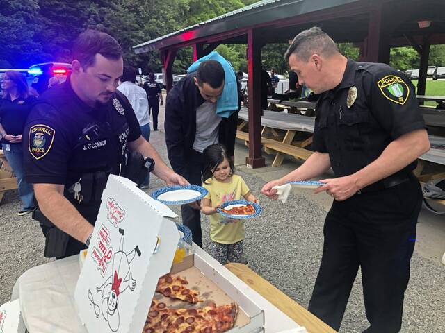 O’Hara event brings community, police and pizza together at the township’s community park