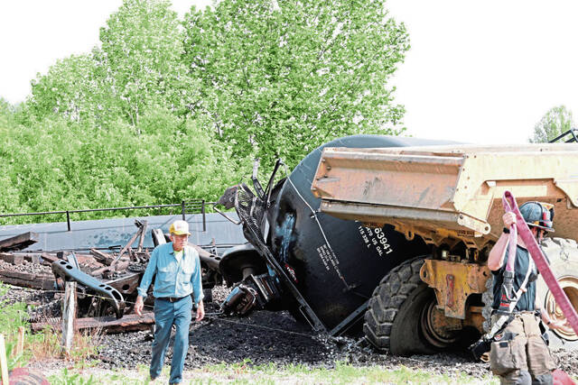 5093889_web1_vnd-harmarderail1-052722