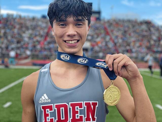 WPIAL runners sweep 3,200-meter races at PIAA championships