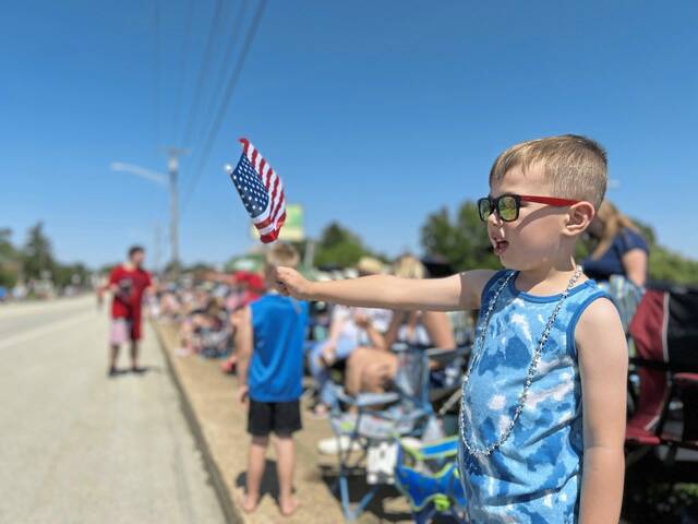 5102312_web1_vnd-MemorialDay-053122-7