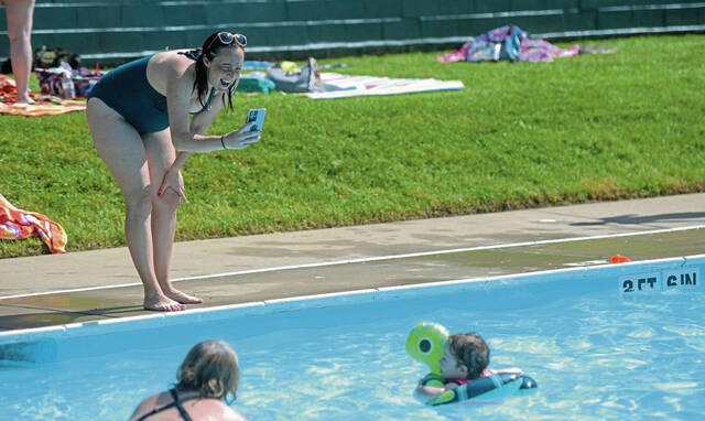 5105410_web1_vnd-poolroundup102-060222