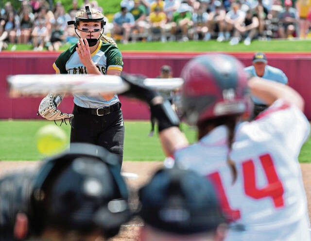 One big inning boosts Avonworth, trips up Deer Lakes ace Maddie Kee in 3A title game