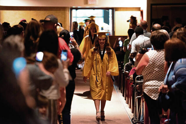 5112209_web1_vnd-valleygrads1-060322