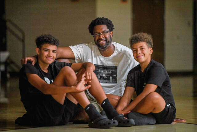 5123465_web1_gtr-modernfathers-061922