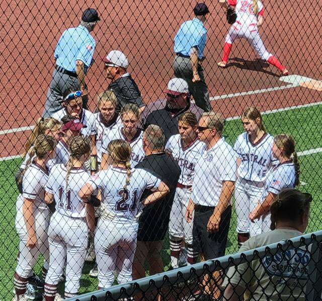 GCC softball team comes up 1 hit short in PIAA 1st round