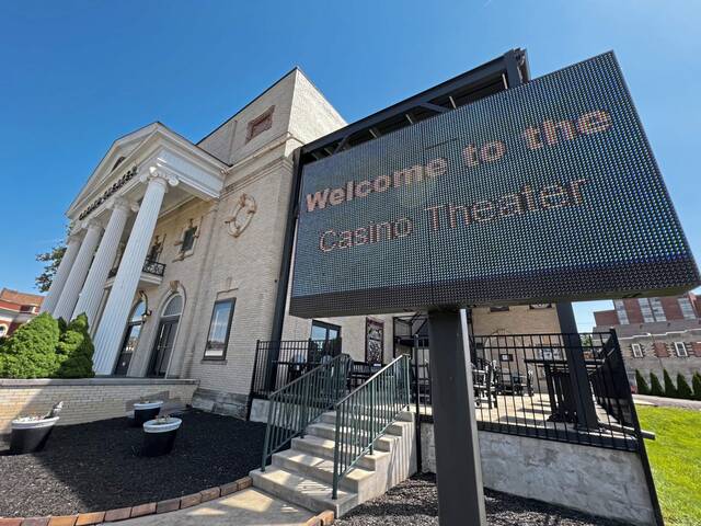 5126765_web1_vnd-CasinoPatio-060822-4