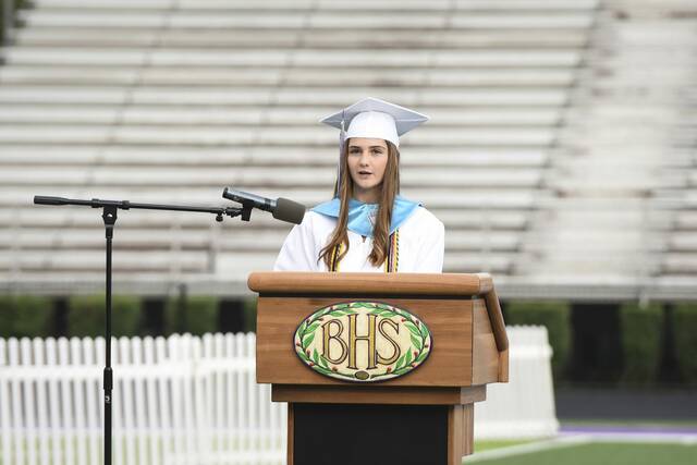 5132158_web1_sh-BWgrad004-060322
