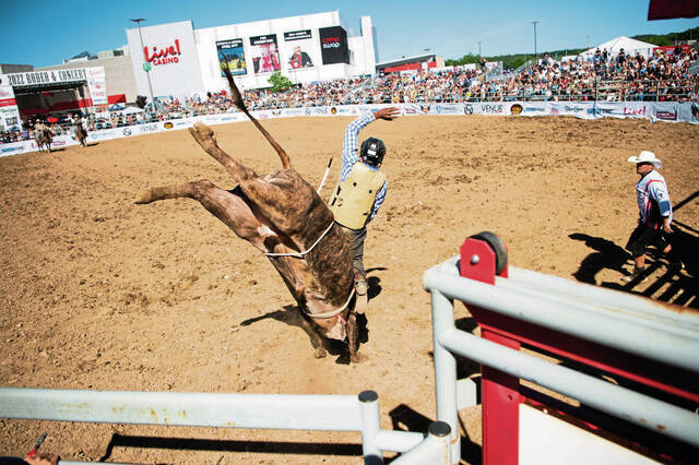 5136844_web1_gtr-lo-liverodeo3-060522