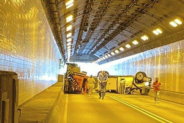 5139764_web1_ptr-tunneltruck-061122
