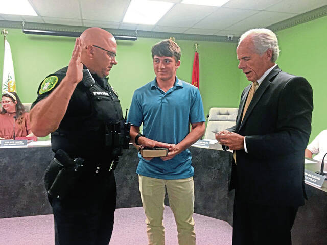 5149971_web1_gtr-GbgPolicePromote-061522