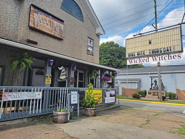 5154706_web1_vep-cheswickbar6-062022
