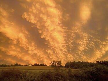 5161164_web1_ptr-clouds-Karin101-061722
