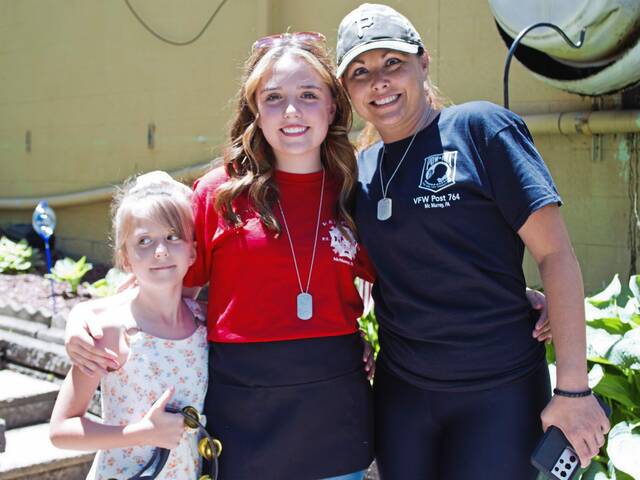 5169230_web1_cv-servicedogsfundraiser-063022-4