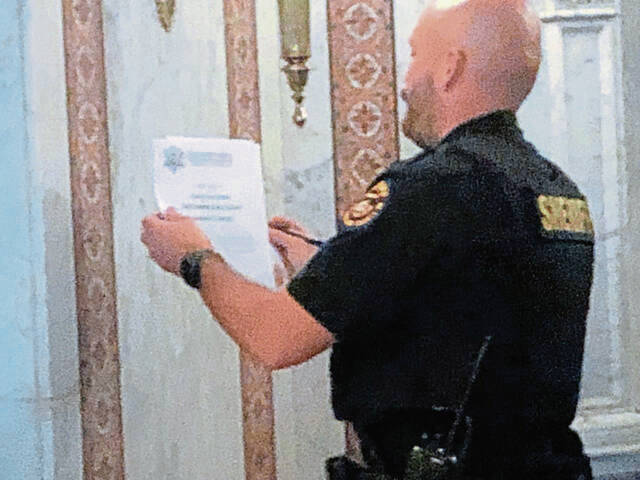 5176798_web1_gtr-SheriffStaff2-062322
