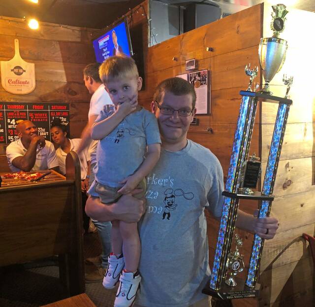 5177791_web1_HER-PizzaContest2-063022