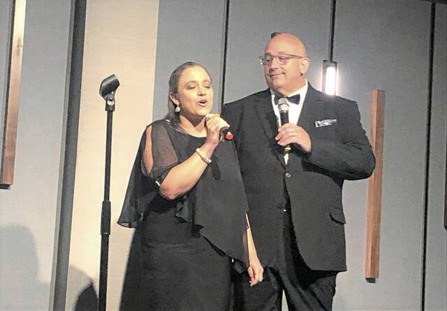 5189859_web1_gtr-oa-karaoke6-062822