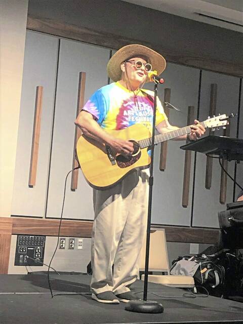 5189859_web1_gtr-oa-karaoke8-062822