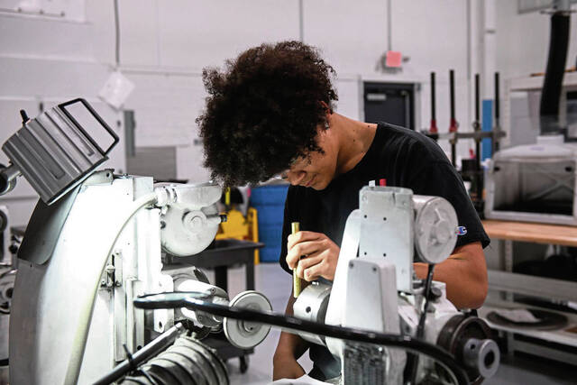 5202341_web1_gtr-summerjobs101-061222