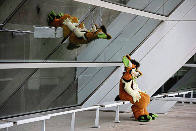 5208061_web1_ptr-Anthrocon001-070222