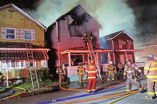 5211560_web1_vnd-Harrisonfire-070622-2