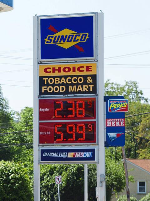 5213130_web1_te-cheapgas-071422-2