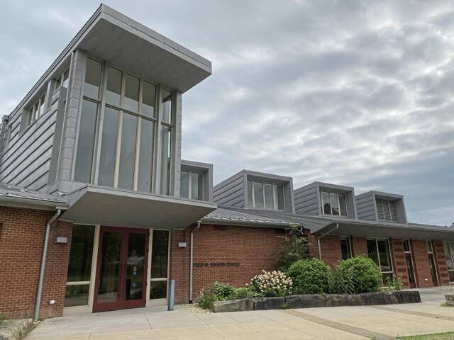 5213363_web1_gtr-fredrogersinstitute