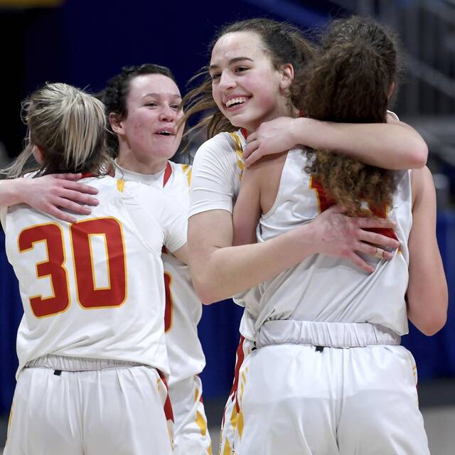 Behind 3 WPIAL champions, North Catholic lifts 3rd straight Trib Cup in Class 3A