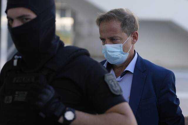 5237600_web1_5237600-8dc5c94357164c969267e38d412f4d6f