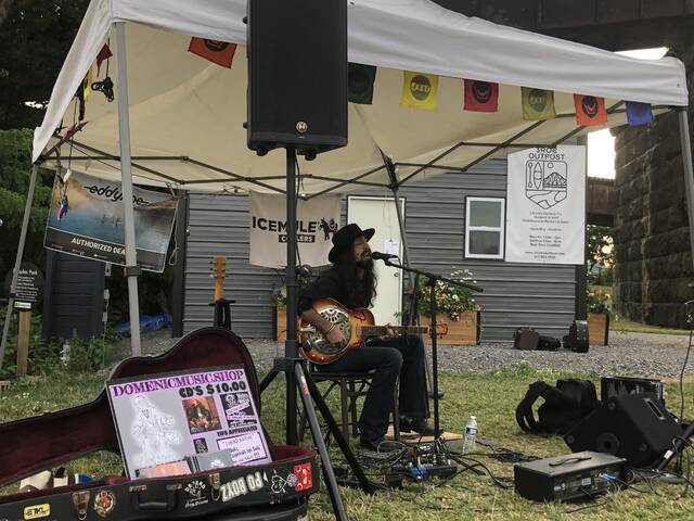 5250937_web1_HER-AspConcerts4-072822
