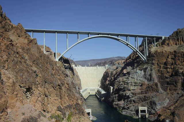 5256289_web1_ptr-HooverDamExplosionearly-072022