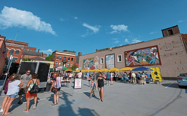 5259552_web1_GTR-SummerInCity1-072222