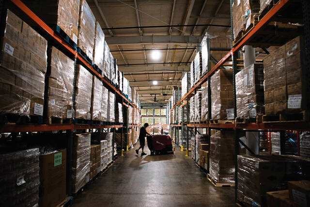 5260137_web1_gtr-FoodBanks1-072222