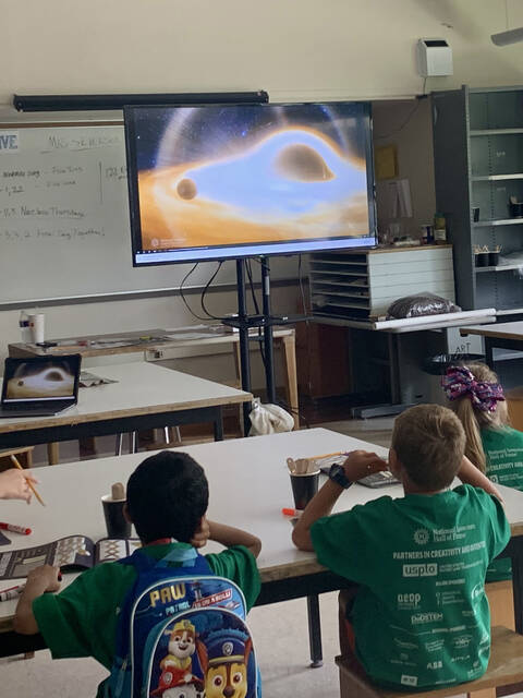5262257_web1_te-campinvention-0728-2