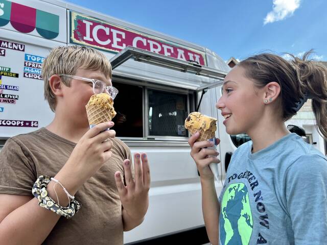 5263125_web1_vnd-icecream-072222-3