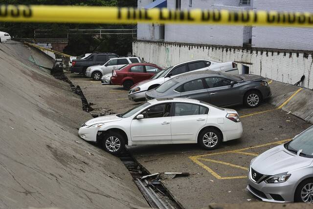 5279705_web1_ptr-parkinglotfolo006-072822