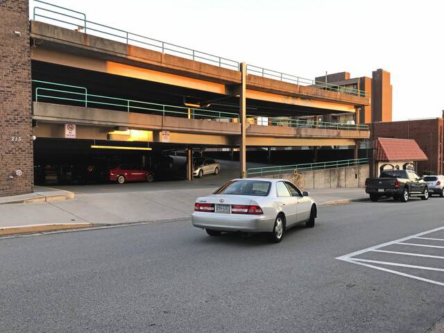5280593_web1_gtr-LatGarageWork-061219