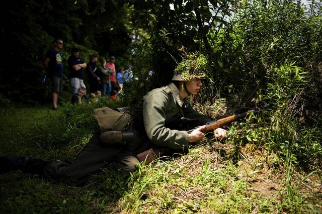 5289166_web1_gtr-MilitaryTimeline9-073122-