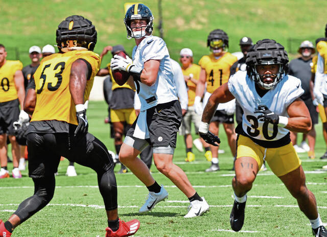 5291367_web1_ptr-Steelers16-073122